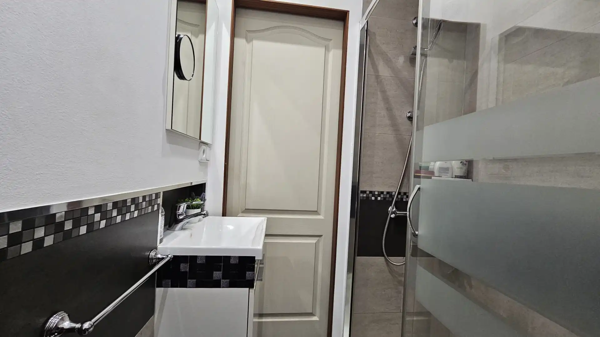 Baño de Piso en venta en Rubí con Calefacción, Horno y Balcón