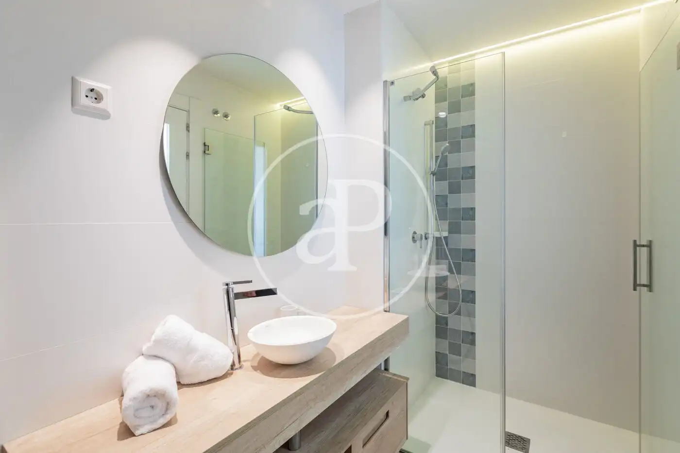 Piso en venta en C. del Barquillo, Justicia - Chueca
