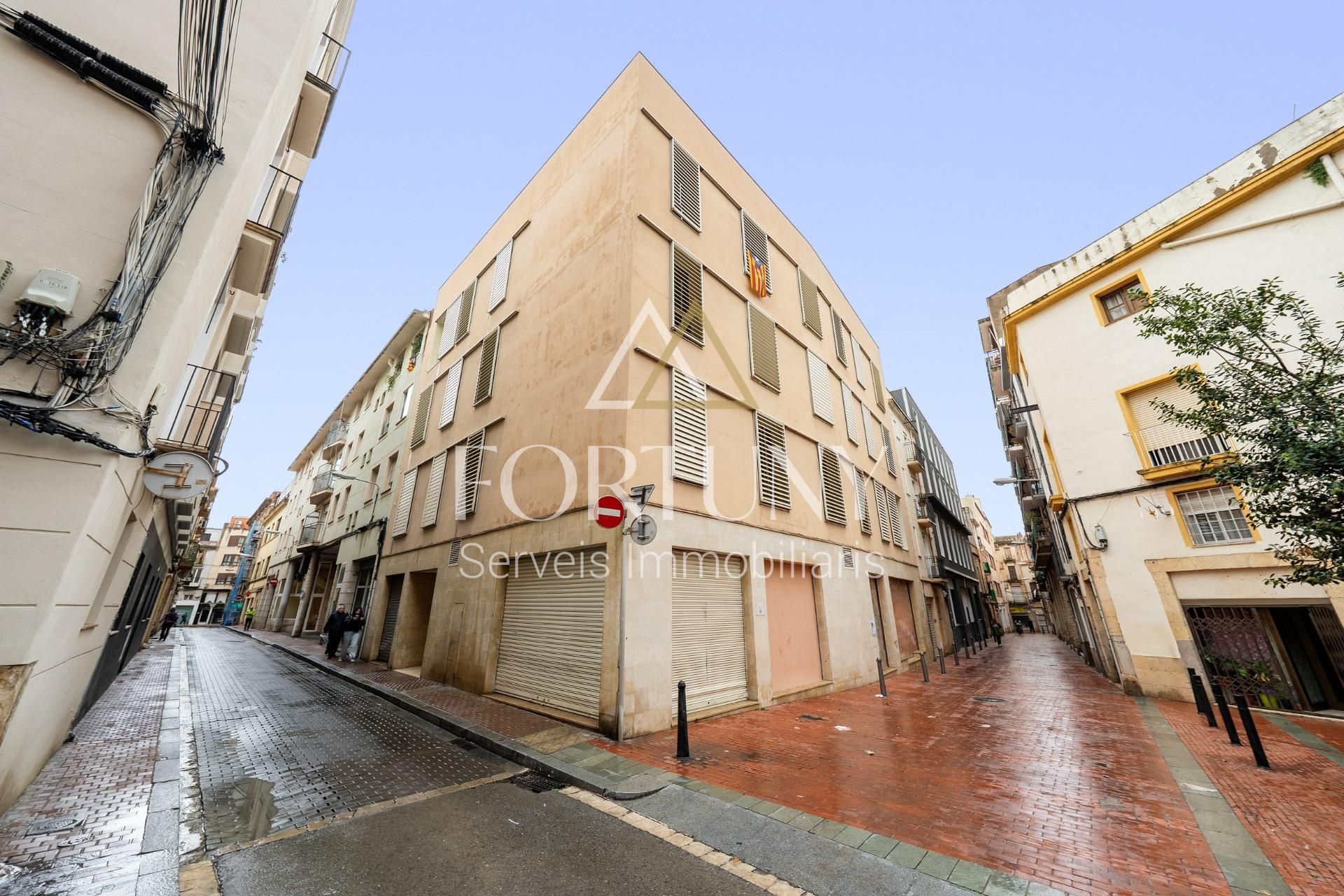 Vista exterior de Pis en venda en Reus