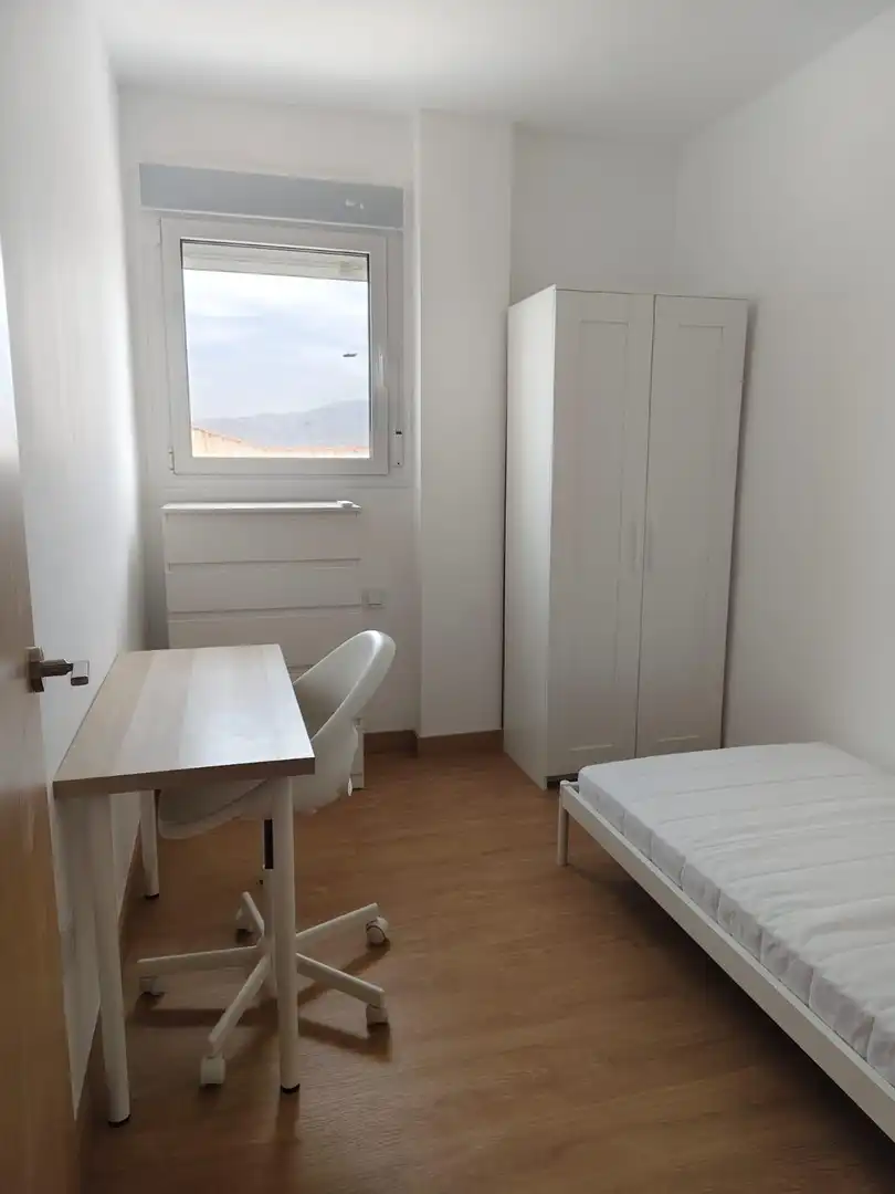Pis de lloguer a Residencial Triana - Barrio Alto, imagen 6