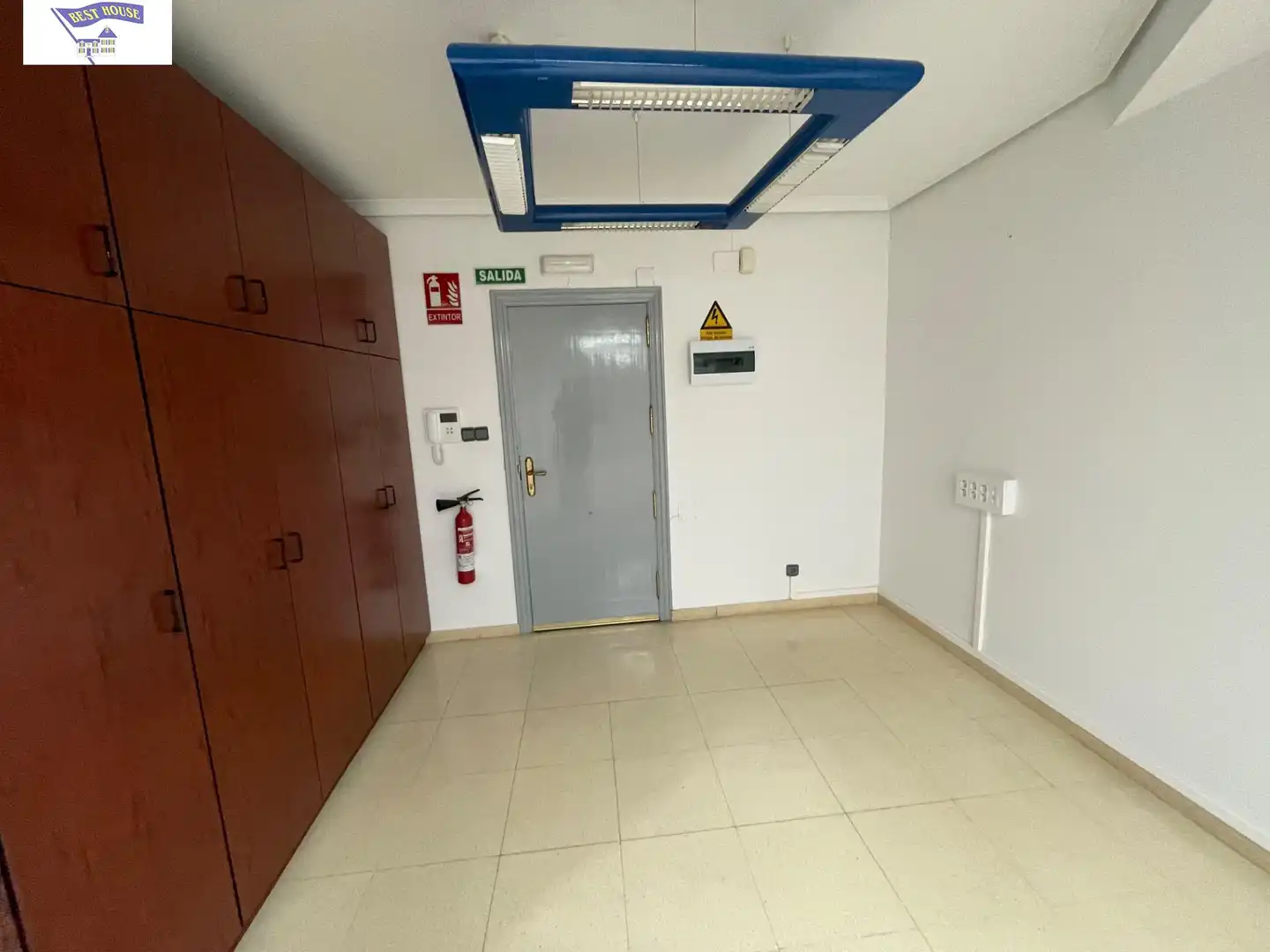 Oficina de alquiler en Albacete