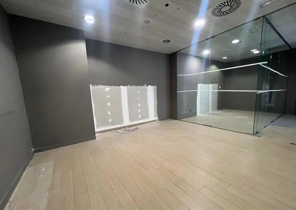 Business premises for sale in Avenida de Levante 232, imagen 5