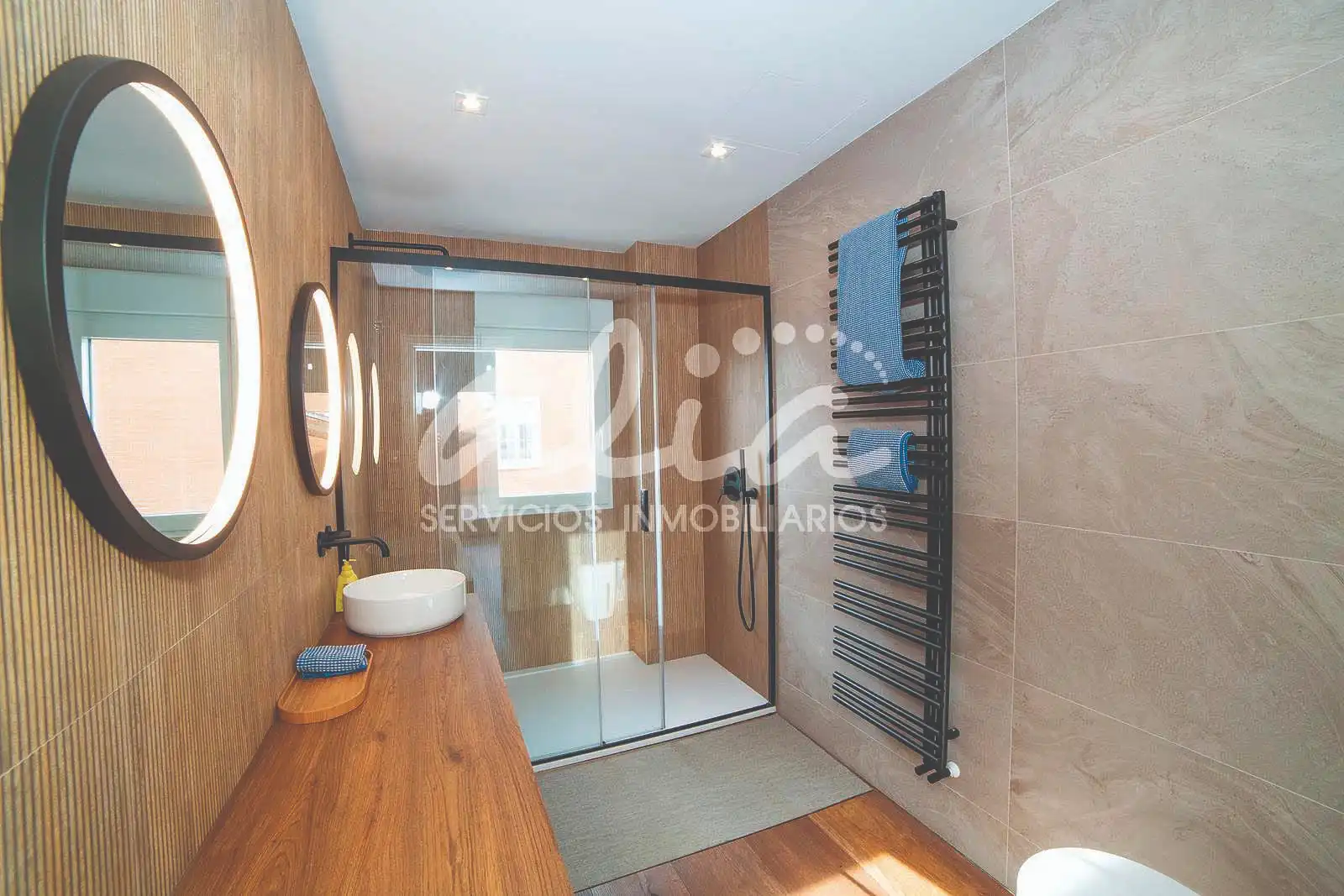 Bany de Casa o xalet en venda en Seseña amb Aire condicionat, Calefacció i Parquet