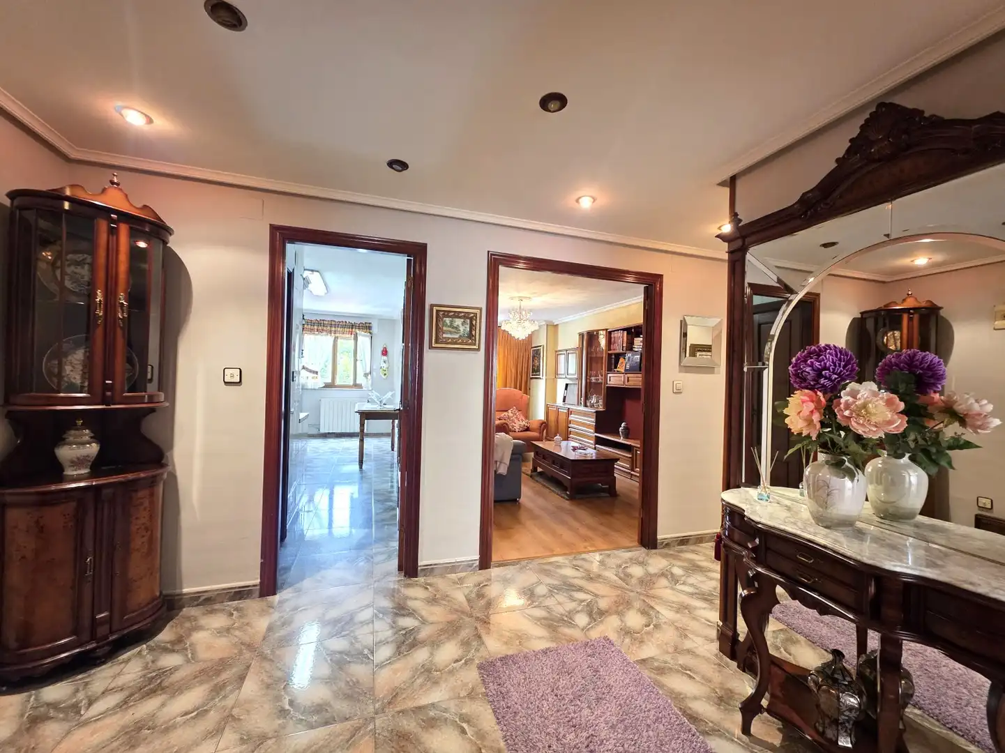 Wohnung zum Verkauf in San Martín del Rey Aurelio mit Heizung, Privatgarten und Parkett