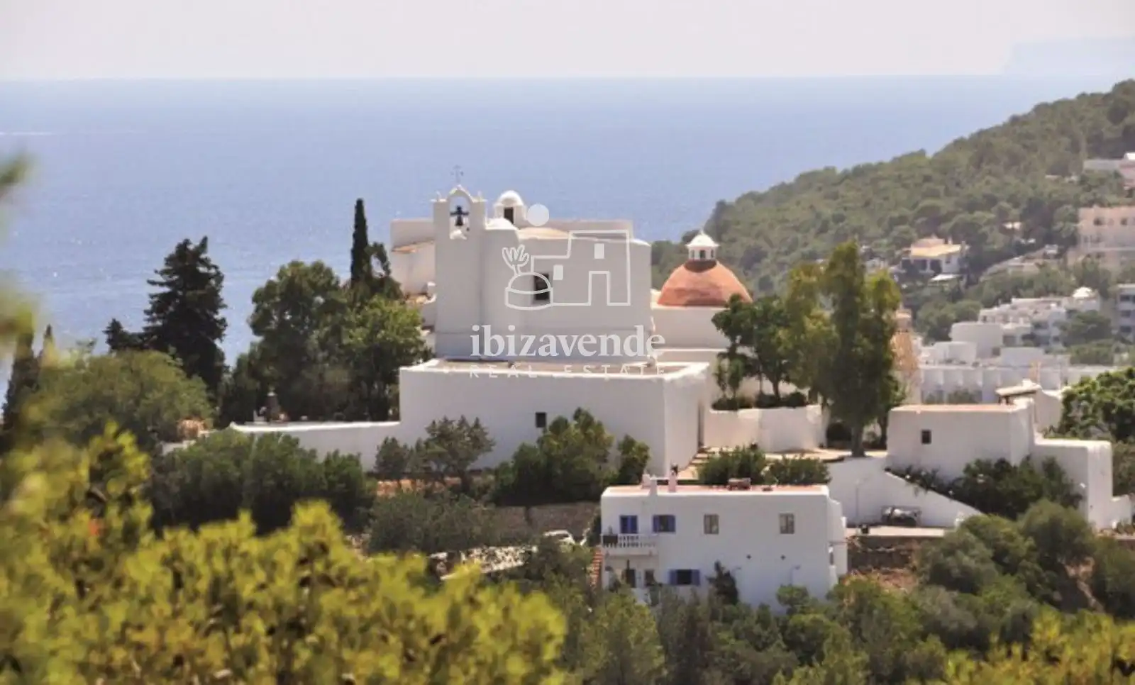 Wohnung zur Miete in Santa Eulària des Riu mit Klimaanlage, Terrasse und Möbliert
