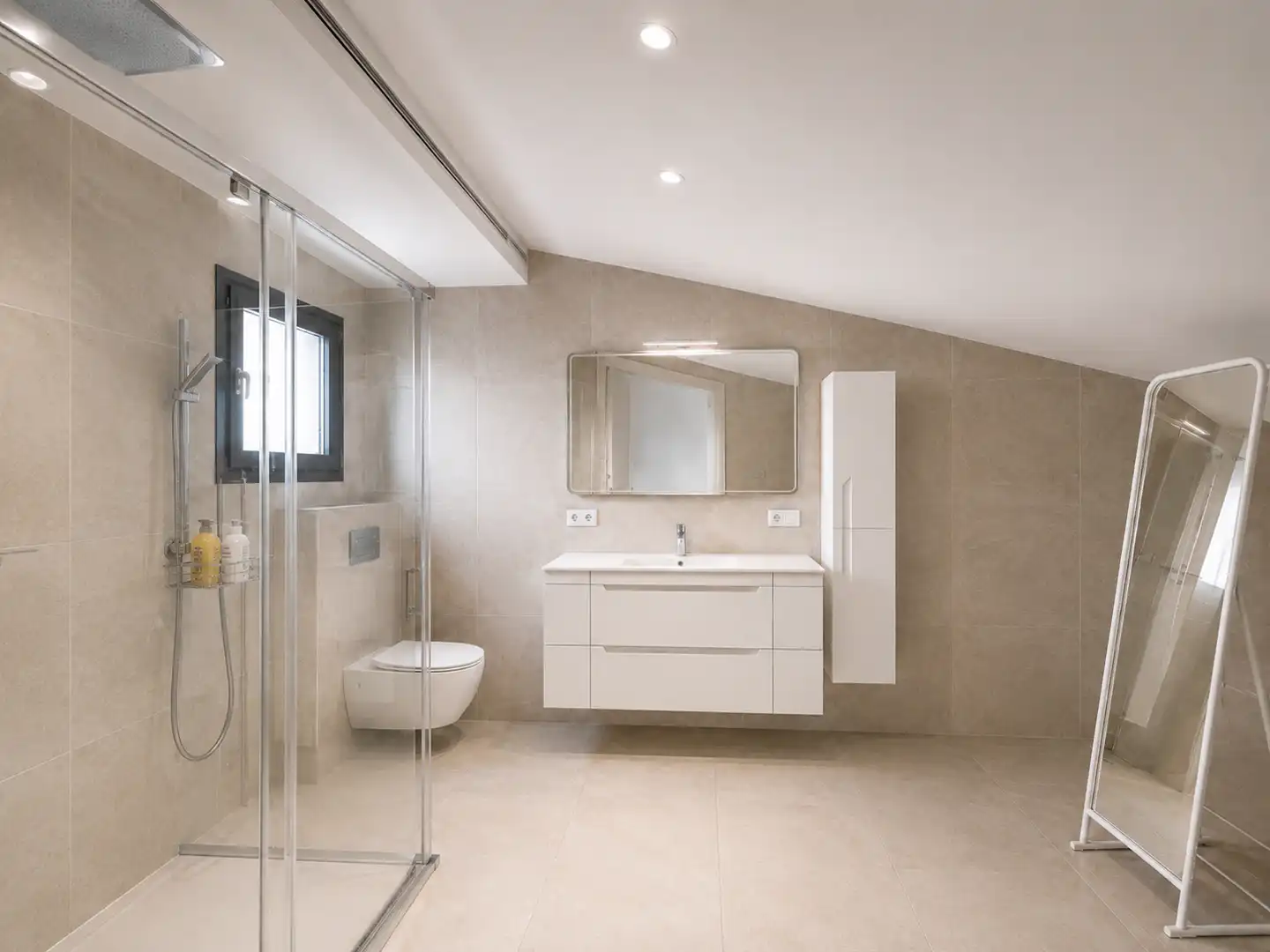 Adosado con piscina en venta en Eixample - Horta Capallera, imagen 26