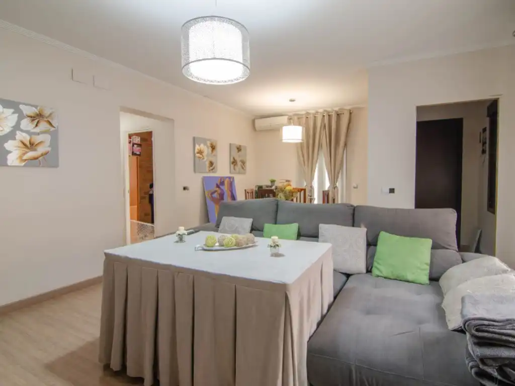 Sala de estar de Casa o chalet en venta en La Rinconada