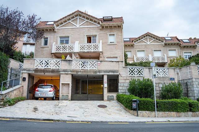 Casa adosada en Alquiler en Miraflores de la Sierra