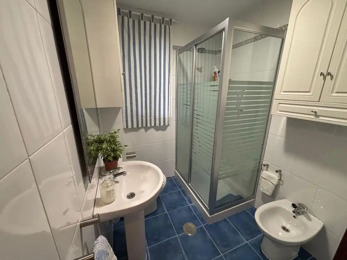 Baño de Piso en venta en Chipiona con Aire acondicionado