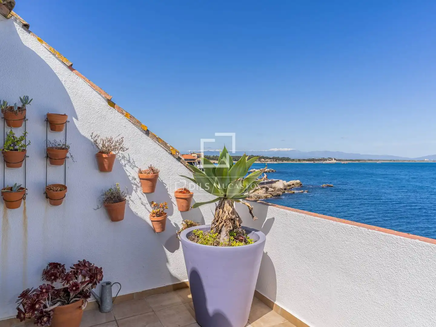 Terraza de Piso en venta en L'Escala con Calefacción, Terraza y Trastero