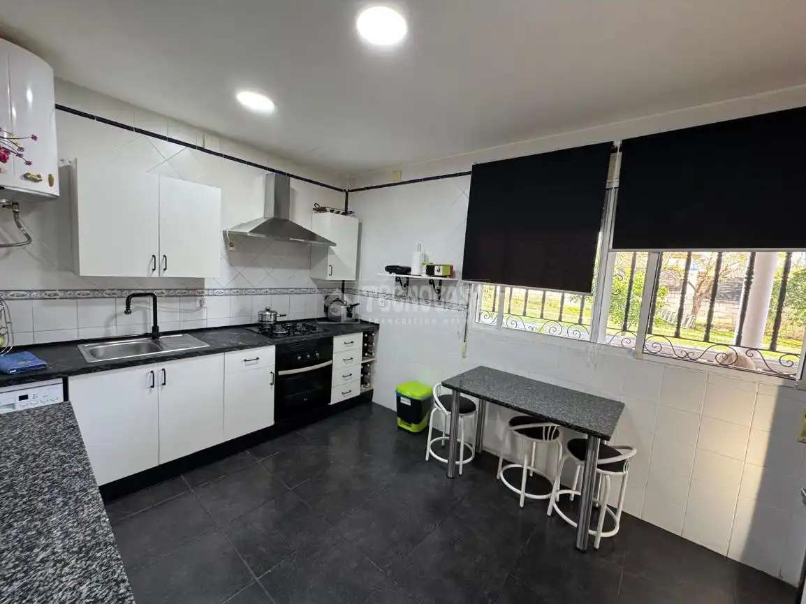 Küche von Country house zum Verkauf in Badajoz mit Klimaanlage, Privatgarten und Terrasse
