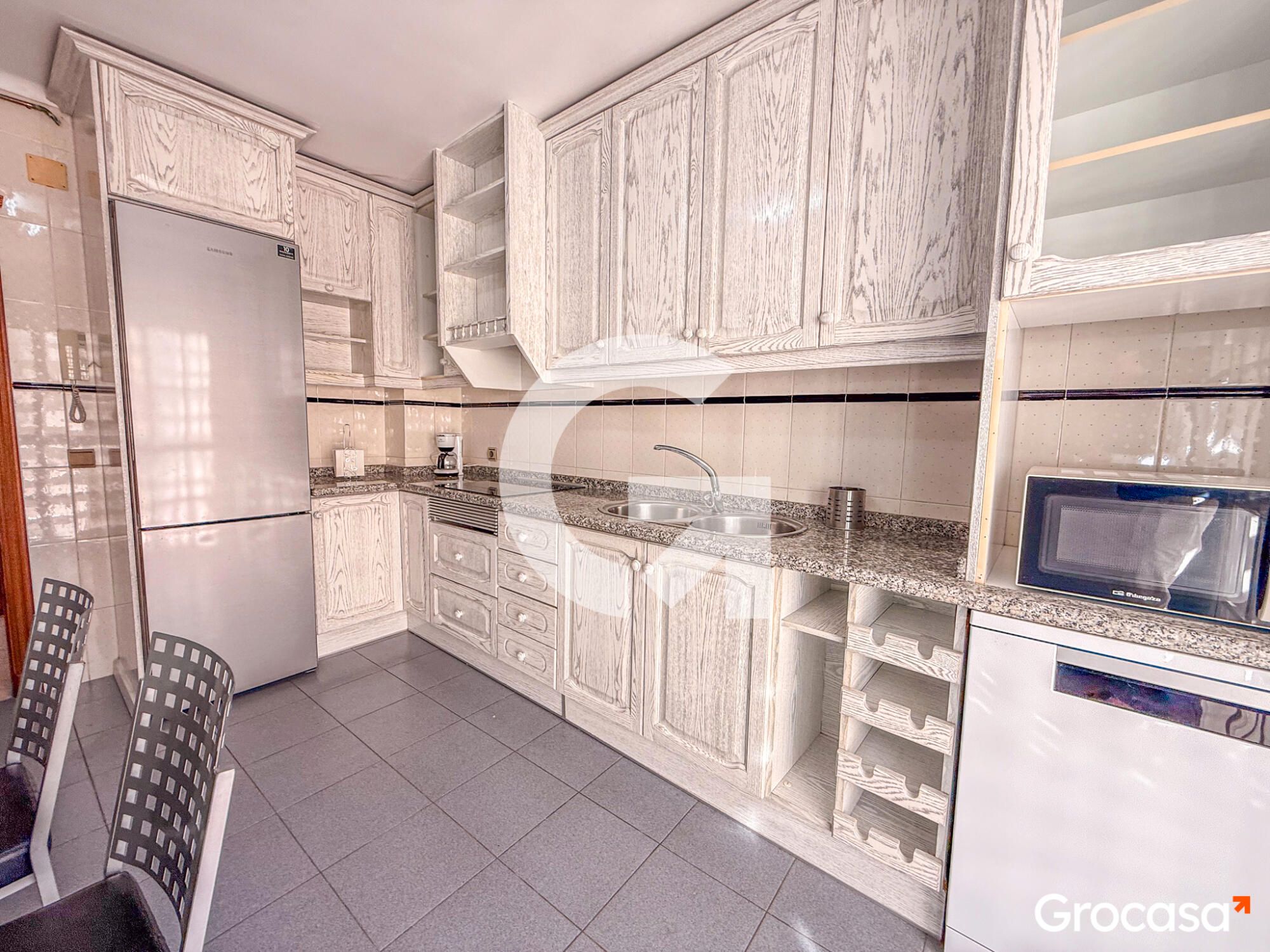 Kitchen of Flat for sale in Málaga Capital  with Air Conditioner, Oven and Washing machine