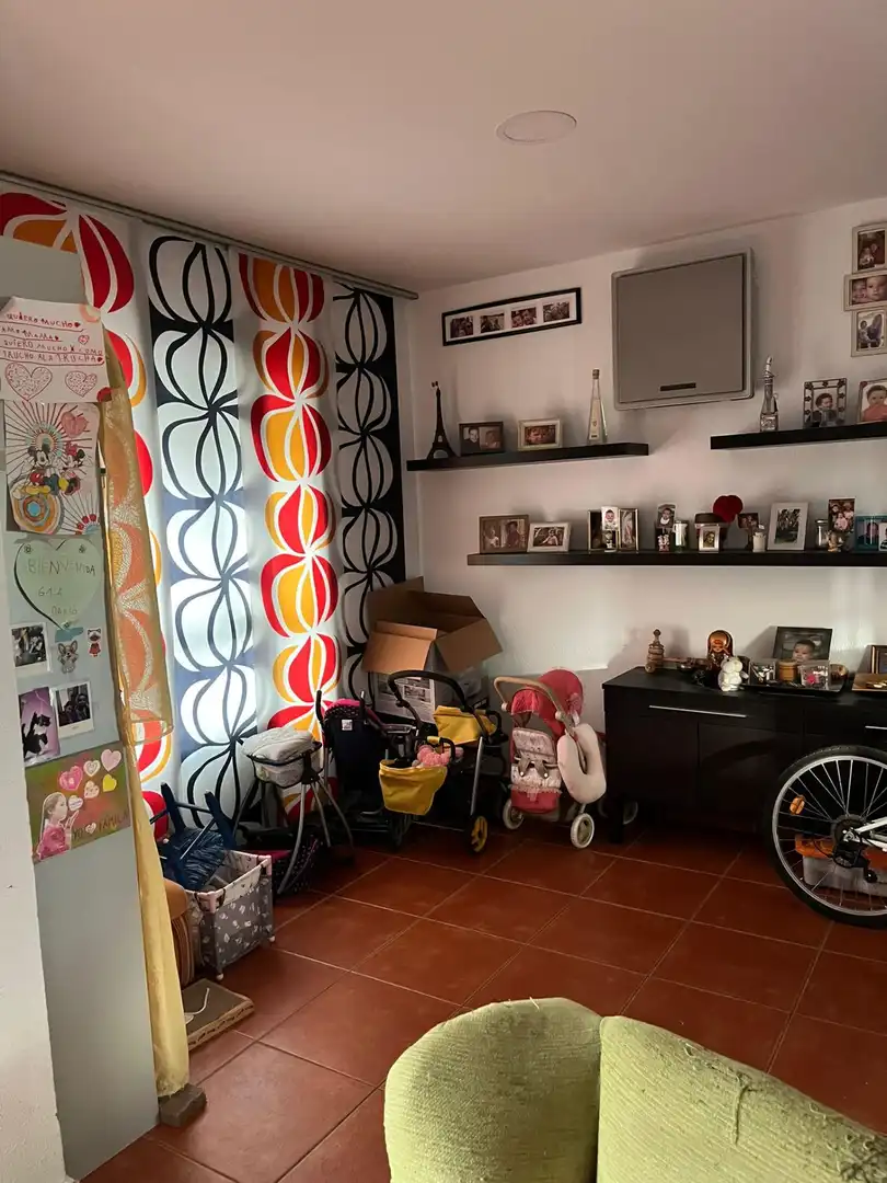 Wohnzimmer von Einfamilien-Reihenhaus zum Verkauf in El Puerto de Santa María mit Terrasse und Möbliert