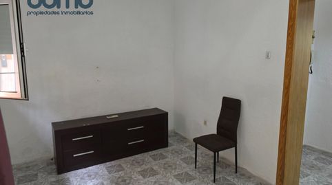 Foto 2 de Piso en venta en Avenida de Los Ángeles, 68, Los Ángeles - Cruz de Caravaca, Almería Capital