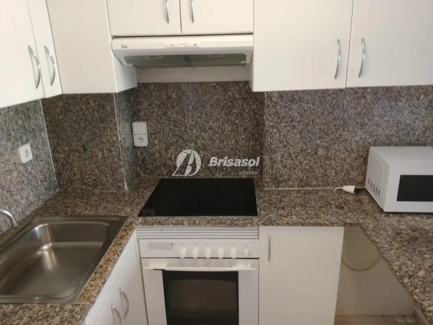 Cuina de Apartament en venda en Salou amb Aire condicionat, Calefacció i Terrassa