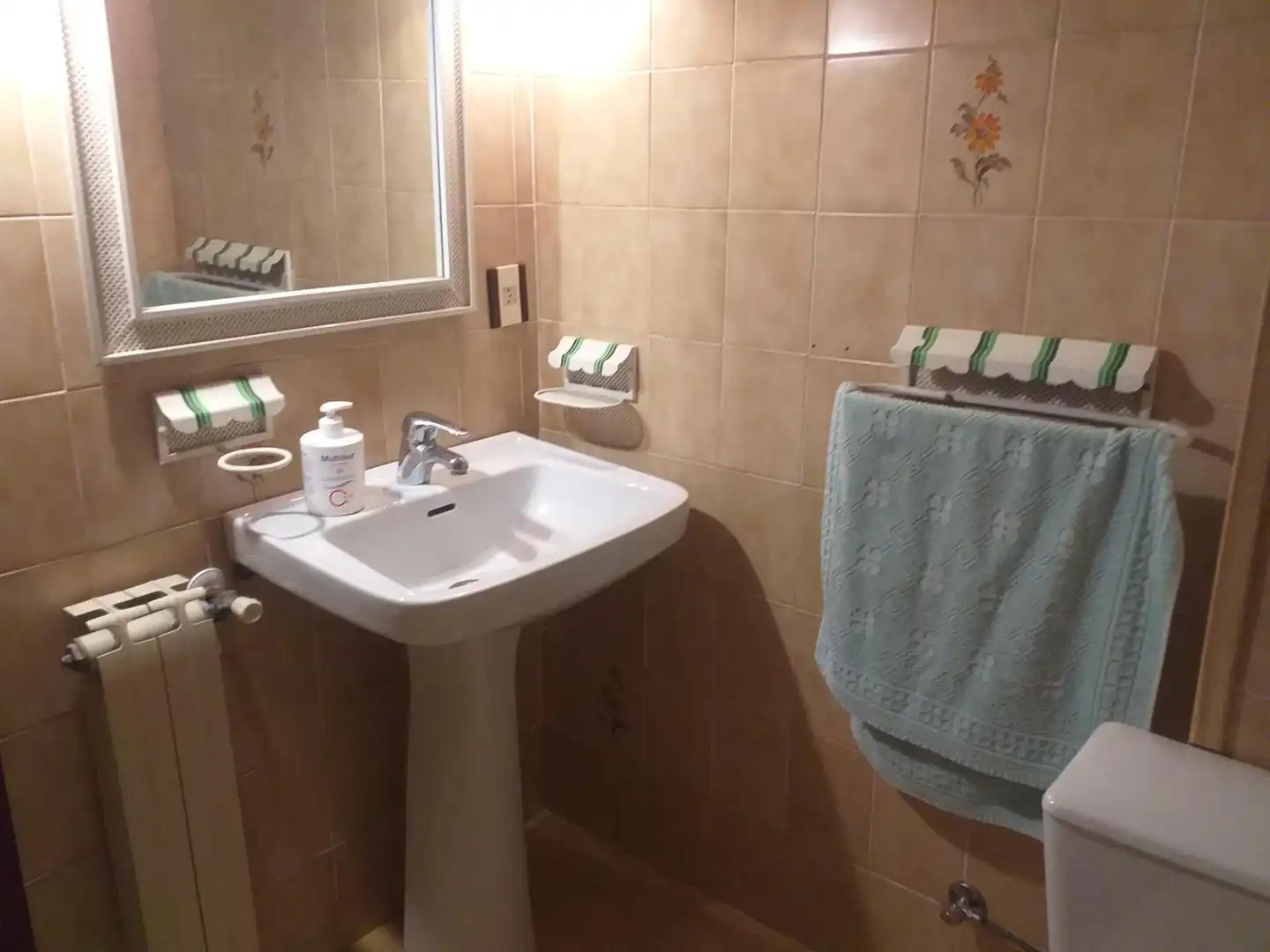 Bathroom of Flat for sale in Yecla  with Heating, Private garden and Furnished