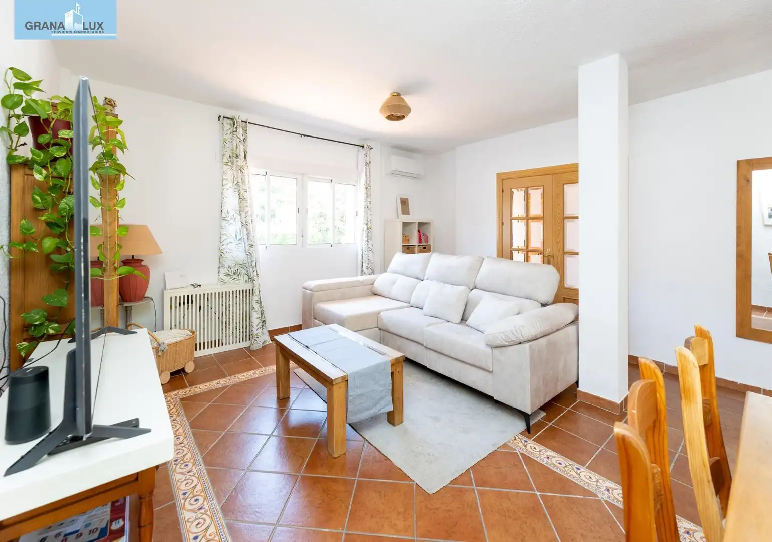 Terraced house with pool for sale in Calle de José Riquelme, imagen 8