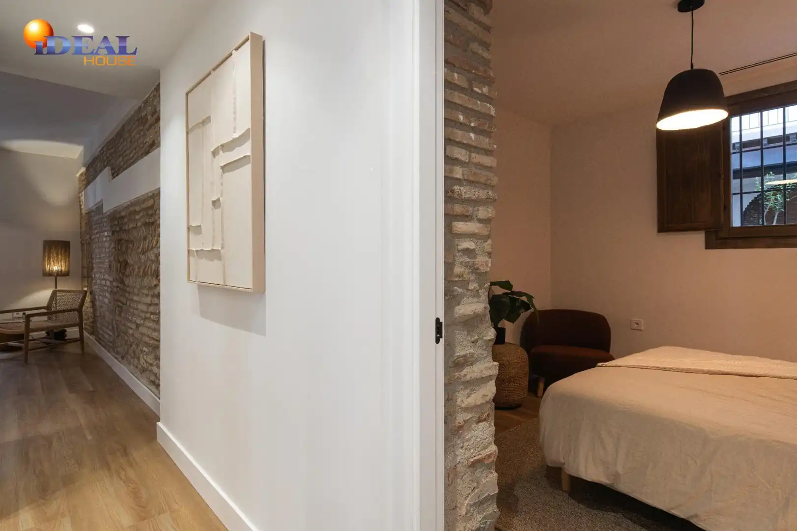 Bedroom of Flat for sale in Granada  with Air Conditioner
