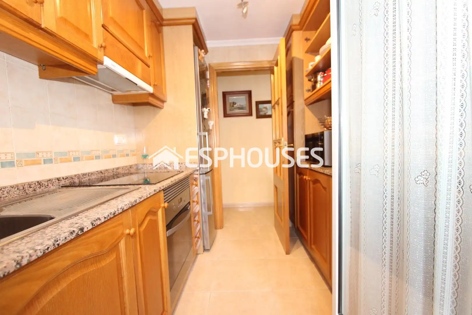 Kitchen of Flat for sale in Guardamar del Segura  with Air Conditioner, Terrace and Storage room