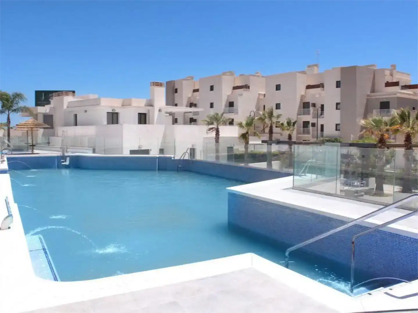 Piscina de Pis en venda en Mijas amb Aire condicionat, Piscina i Balcó