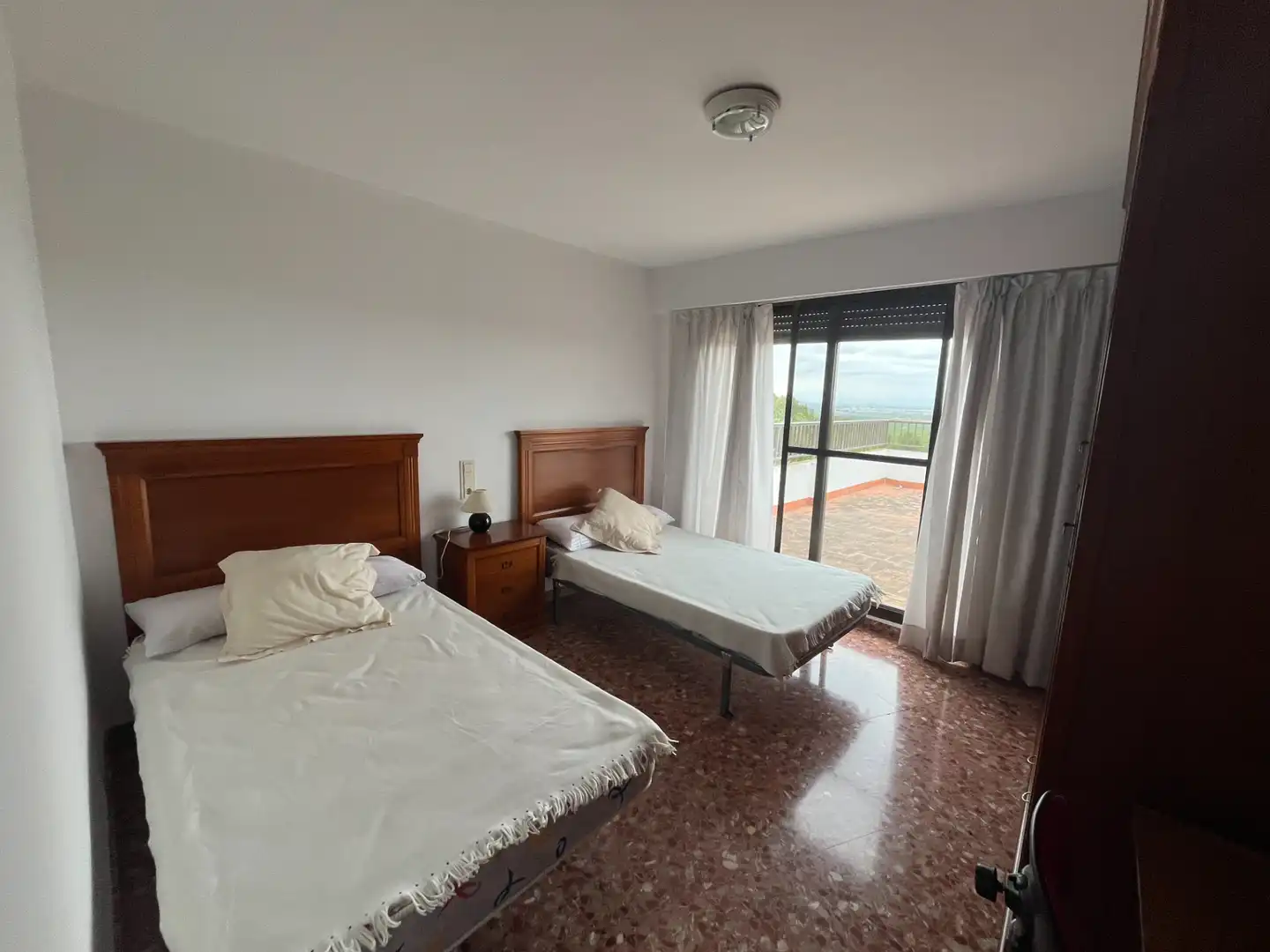 Habitación de Casa o chalet en venta en Chiva con Aire acondicionado, Jardín privado y Terraza