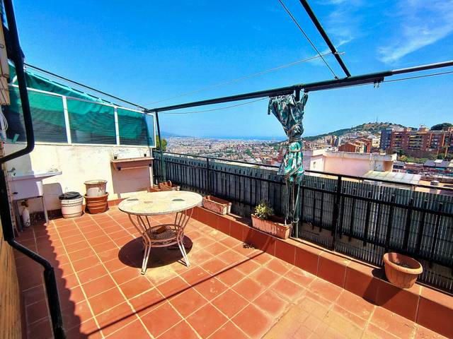 Ático en Venta en La Teixonera