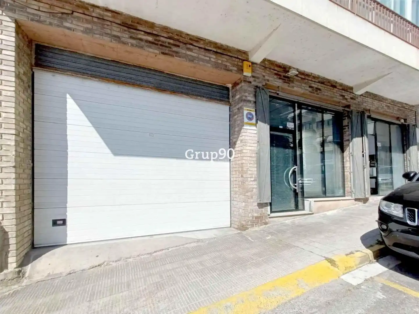 Local comercial en venda a Calle ISAAC ALBENIZ, imagen 4