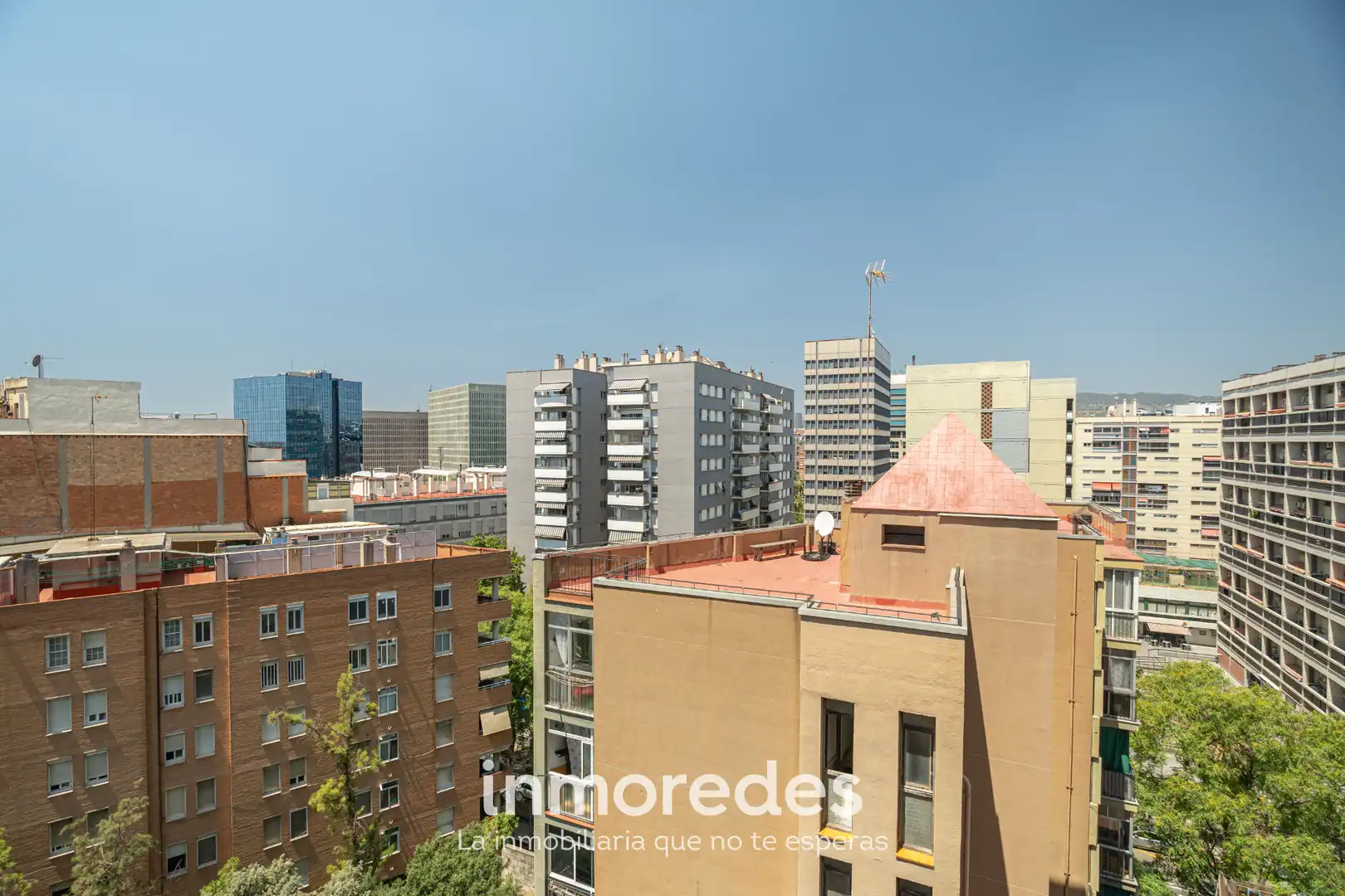 Vista exterior de Pis en venda en Barcelona