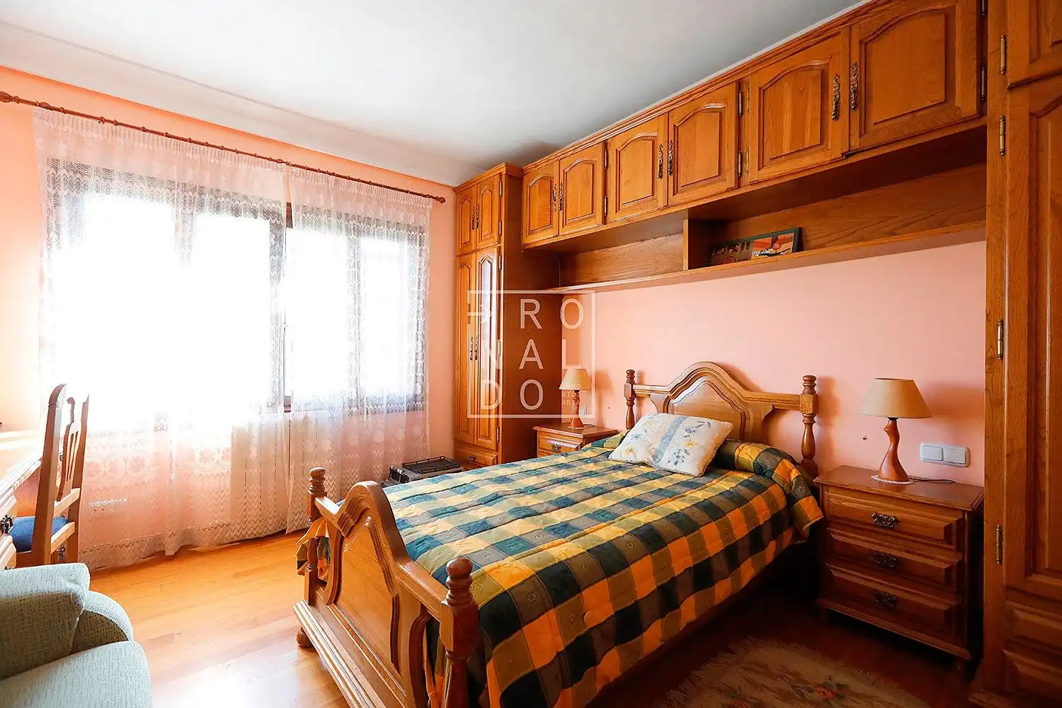 Habitación de Casa o chalet en venta en Irun  con Calefacción, Jardín privado y Terraza