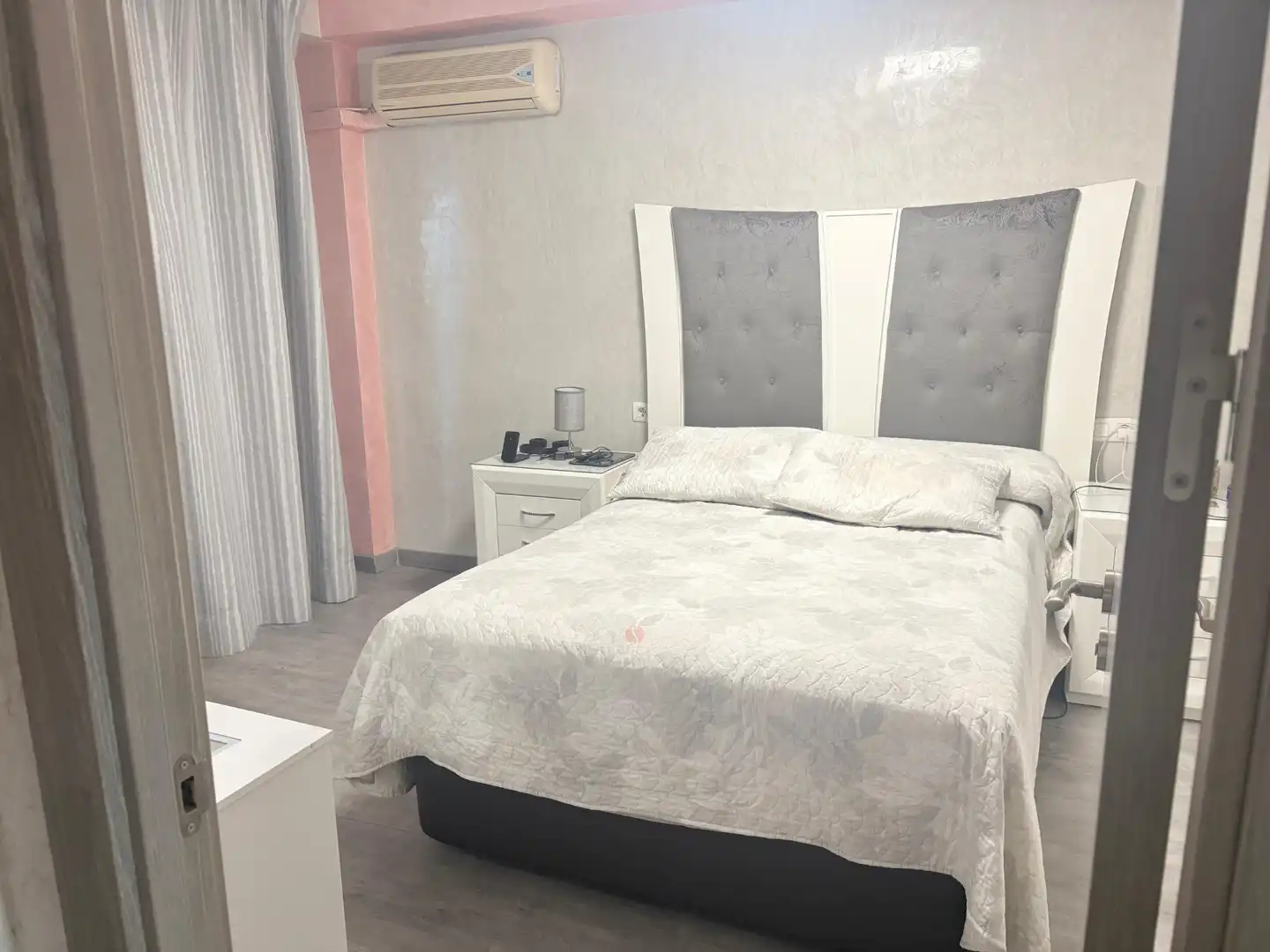 Bedroom of Flat for sale in Granada  with Terrace