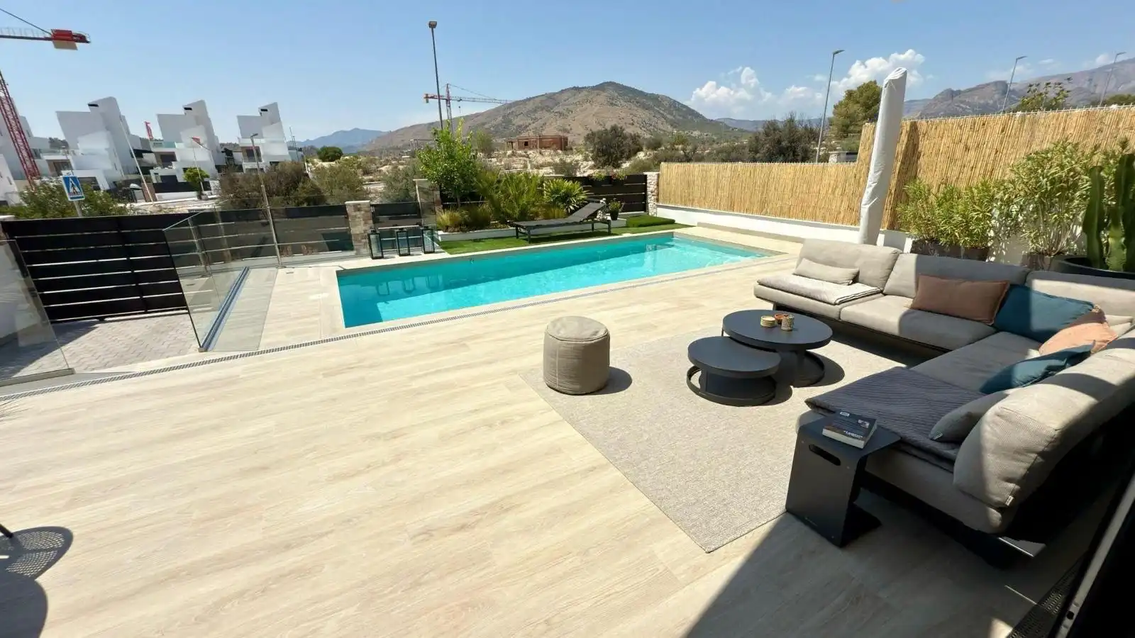 Terraza de Casa o chalet de alquiler en Finestrat con Aire acondicionado, Calefacción y Jardín privado