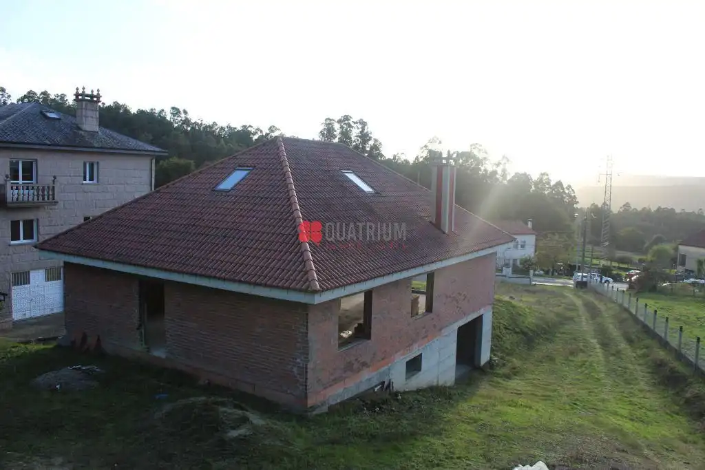Vista exterior de Casa o xalet en venda en Ames amb Jardí privat i Traster