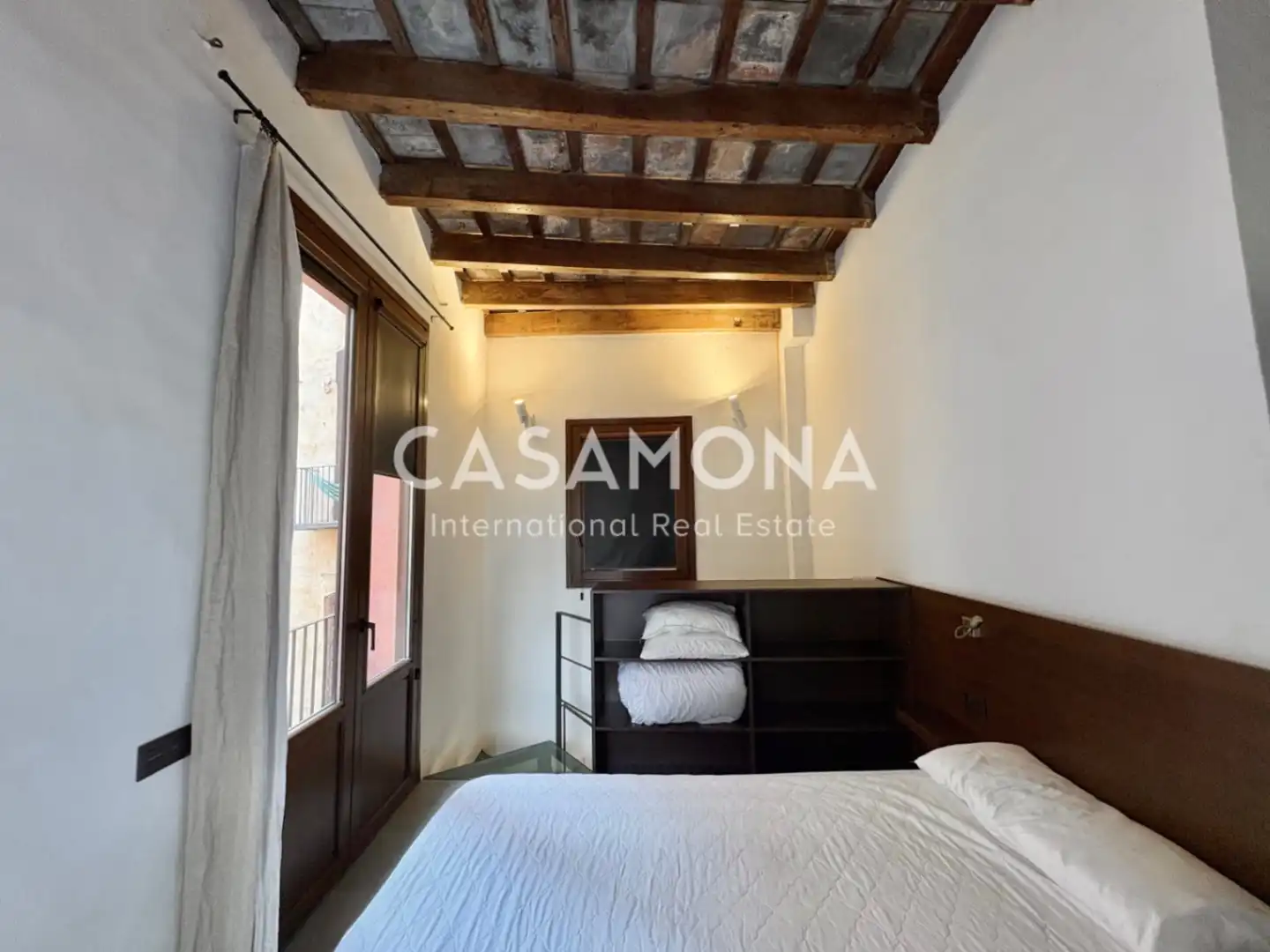 Maisonette zur Miete in Barcelona mit Klimaanlage, Heizung und Abstellraum