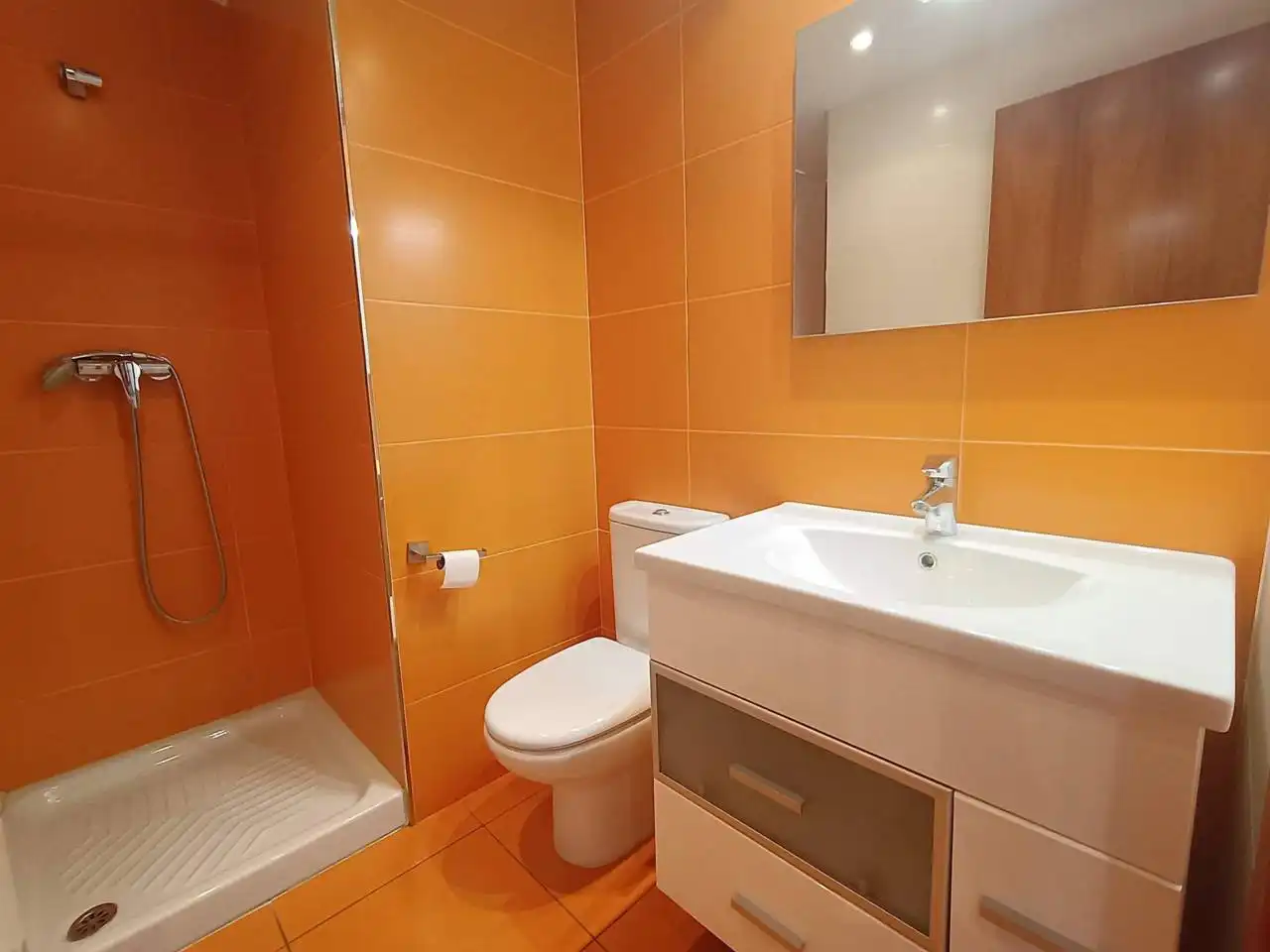 Badezimmer von Wohnung zum Verkauf in Folgueroles, Barcelona