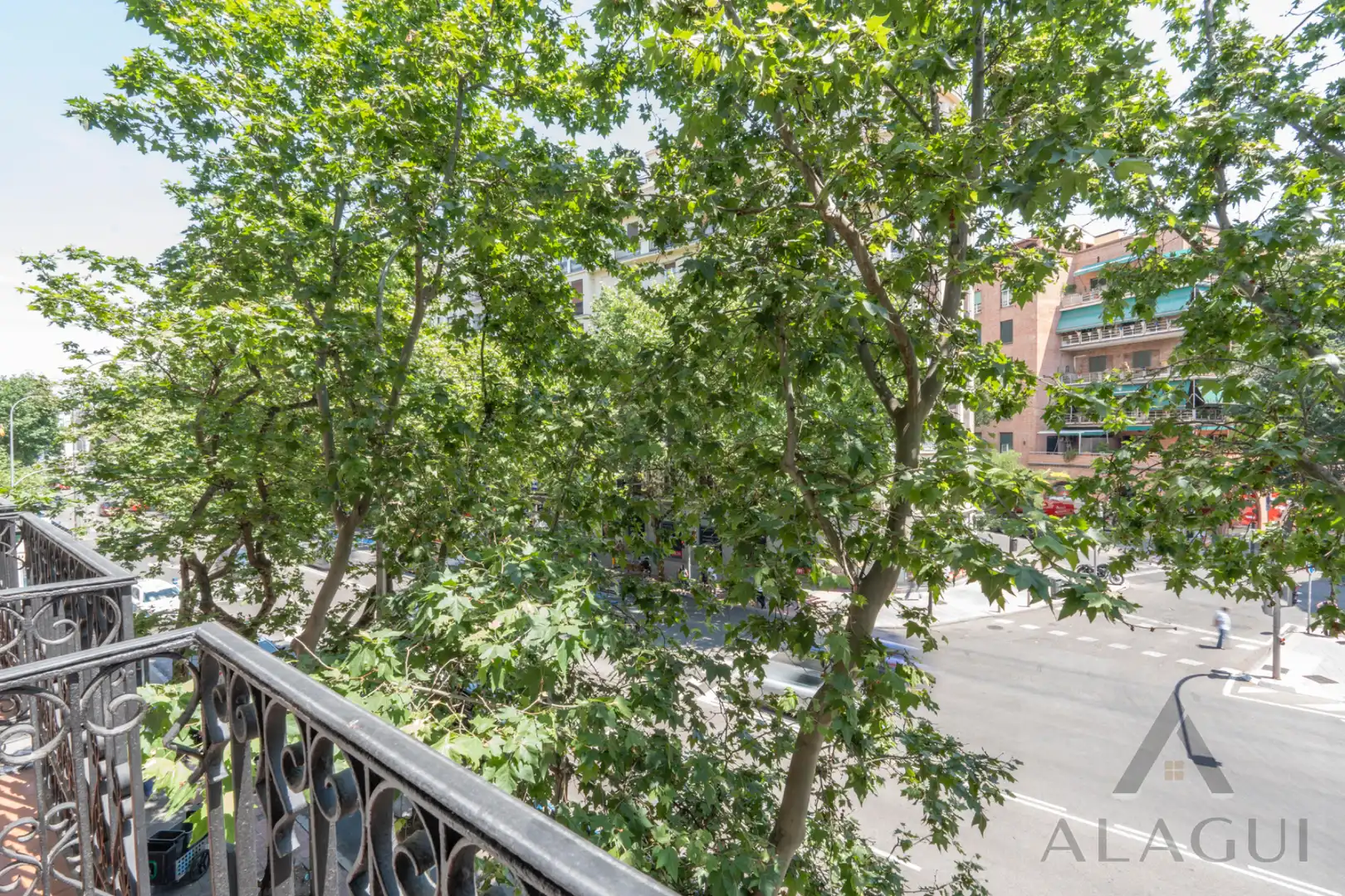 Vista exterior de Apartamento en venta en Madrid con Aire acondicionado, Calefacción y Amueblado