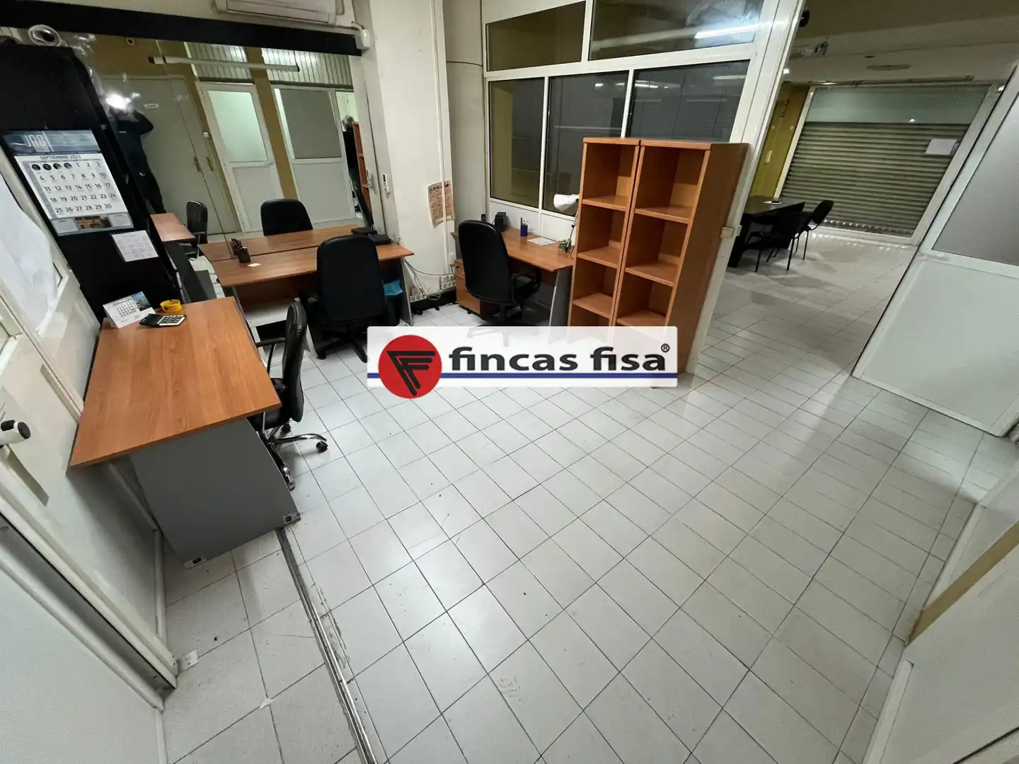 Local comercial en venda a Centre - Nucli Antic, imagen 2