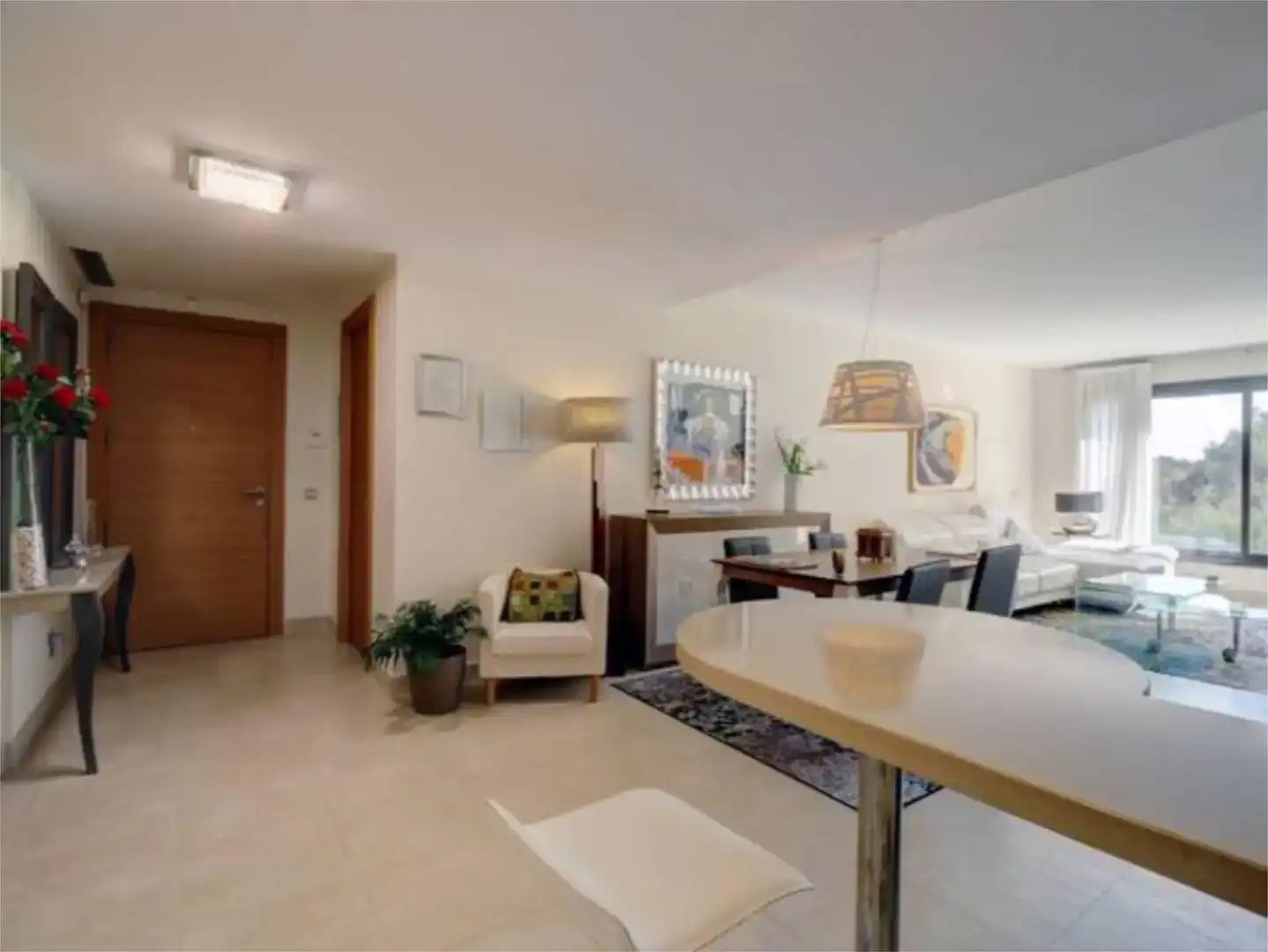 Wohnzimmer von Wohnung zur Miete in Marbella mit Klimaanlage, Schwimmbad und Balkon