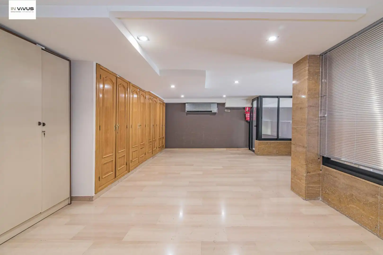 Commercial properties for rent in Granada  with Air Conditioner