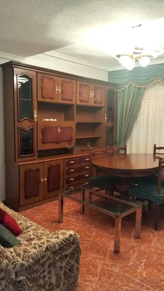 Comedor de Planta baja de alquiler en Utrillas con Calefacción y Amueblado