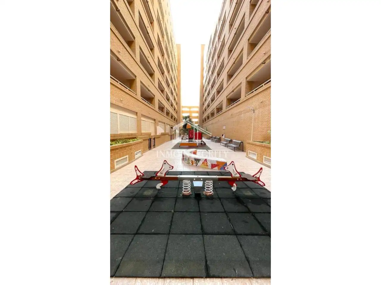 Vista exterior de Apartamento en venta en Oropesa del Mar / Orpesa con Aire acondicionado, Terraza y Trastero