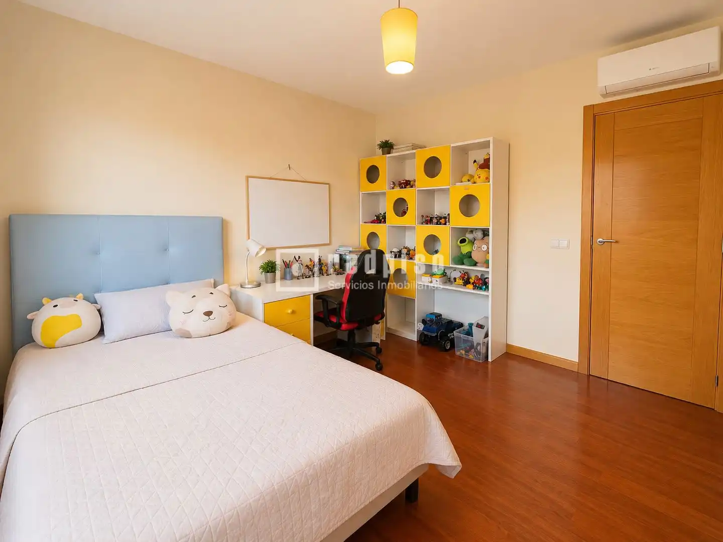 Habitación de Piso en venta en Getafe con Aire acondicionado, Calefacción y Jardín privado