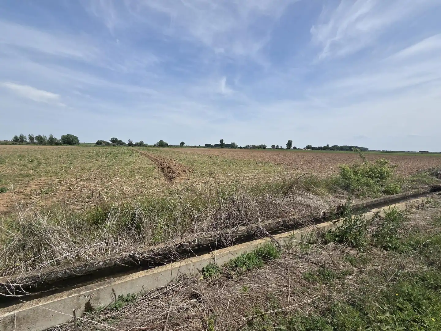 Land for sale in Villazala