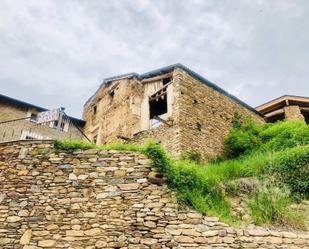 Vista exterior de Casa o xalet en venda en Soriguera amb Terrassa
