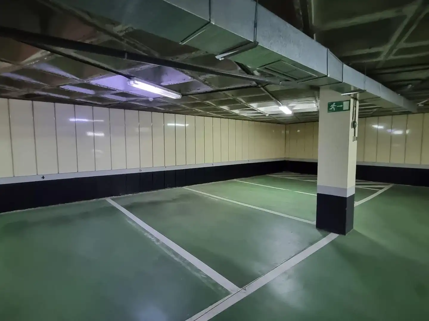 Parking of Garage for sale in Madrid