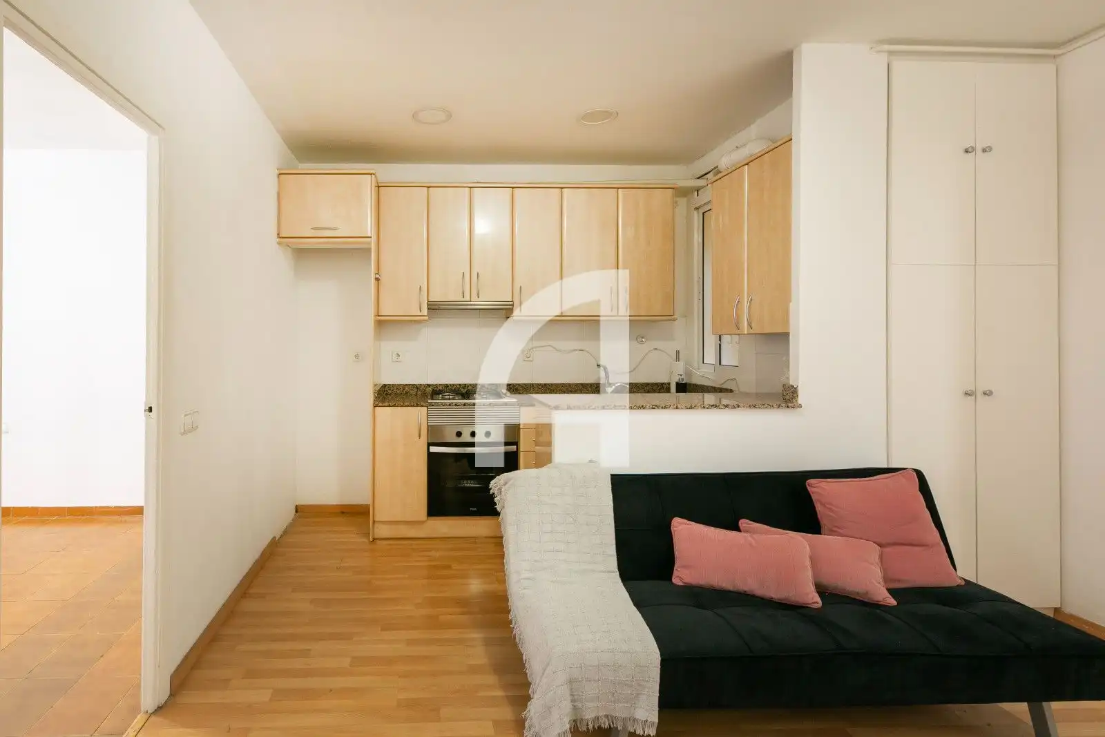 Kitchen of Flat for sale in Barcelona  with Parquet flooring and Terrace