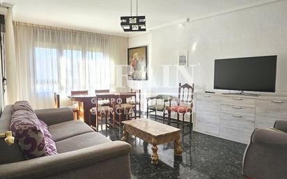 Living room of Flat for sale in  Albacete Capital  with Heating and Balcony