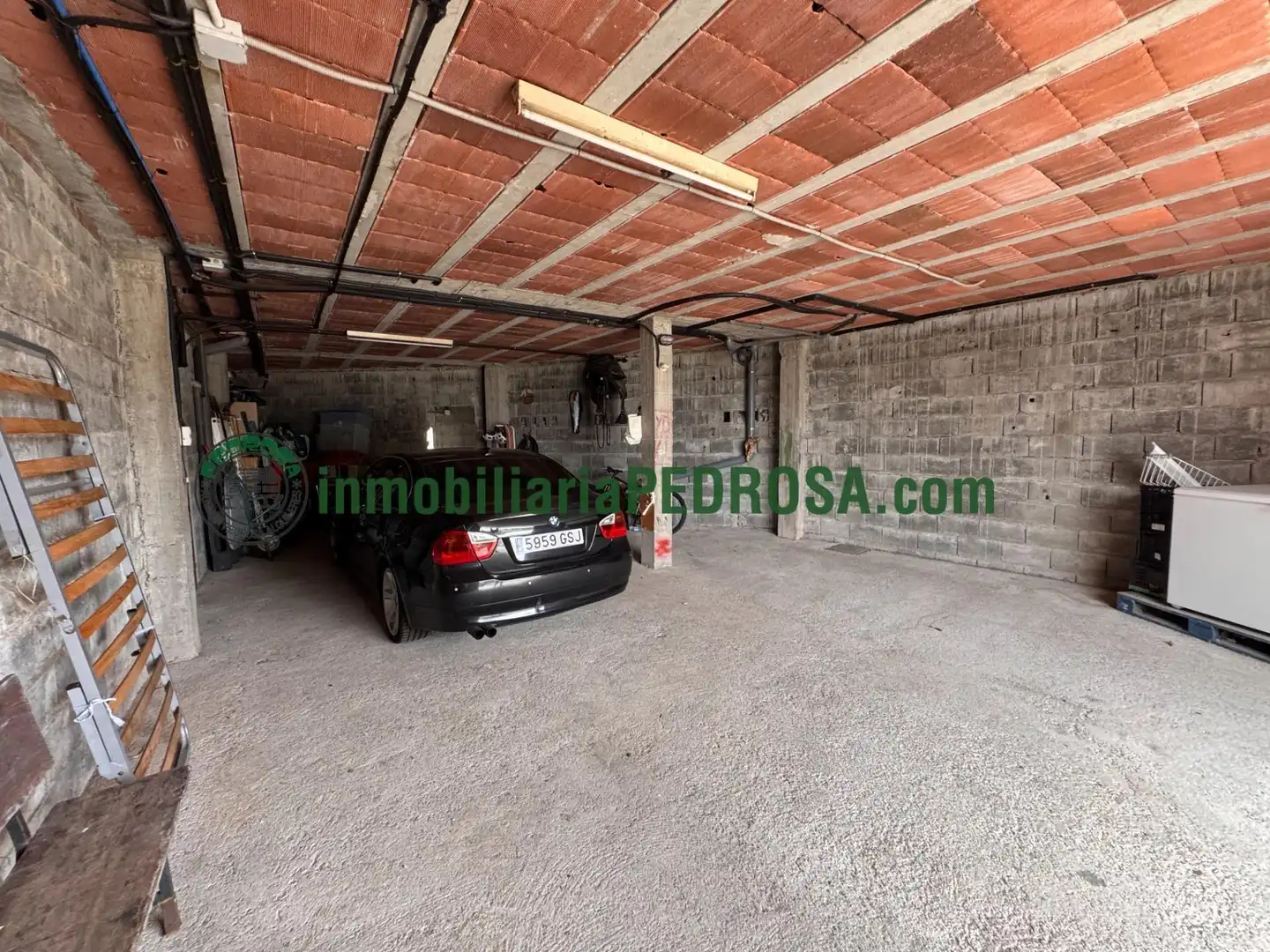 Houses for sale in PE REDONDO-S SALVADOR, San Salvador - Caeira