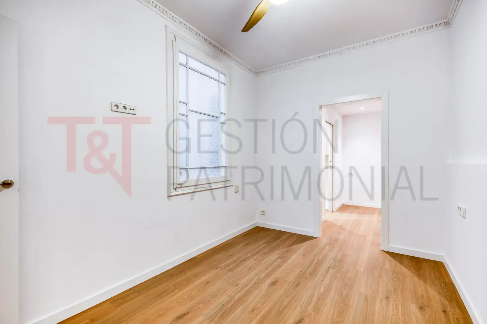 Habitación de Piso en venta en Barcelona con Aire acondicionado, Horno y Balcón