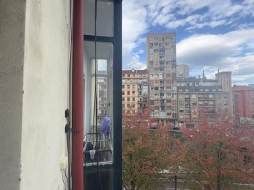 Pis amb balcó en venda a Ibaiondo