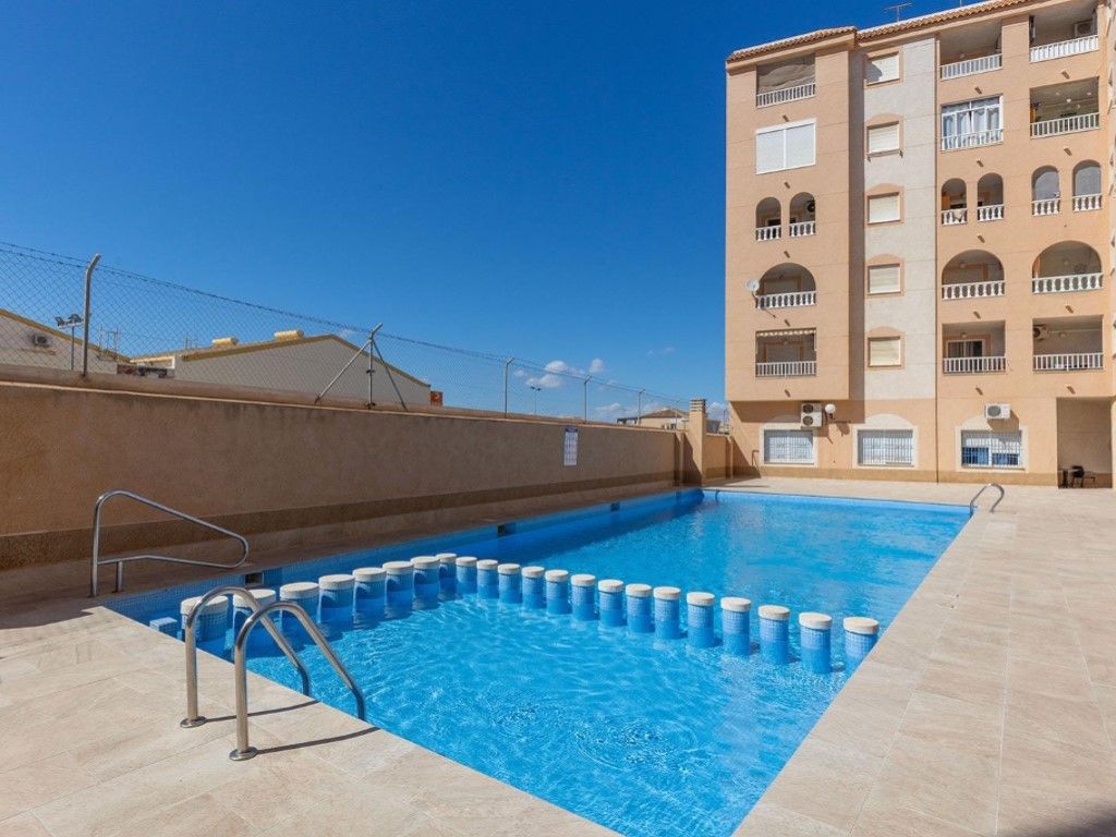 Swimming pool of Attic for sale in Torrevieja  with Air Conditioner, Furnished and Community pool